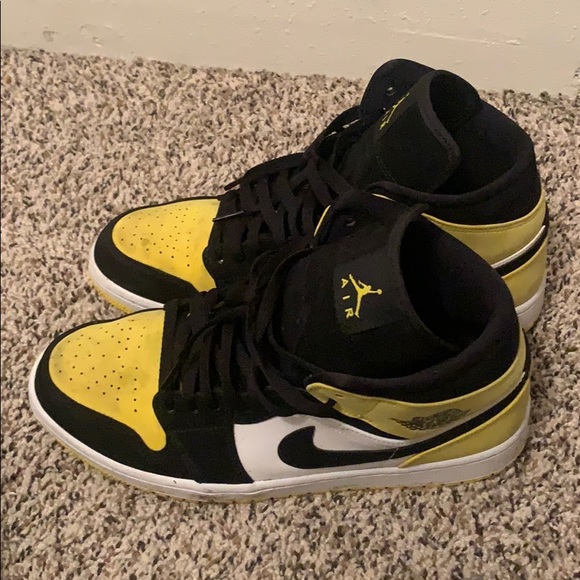 Shoes - Picture 1 of 5